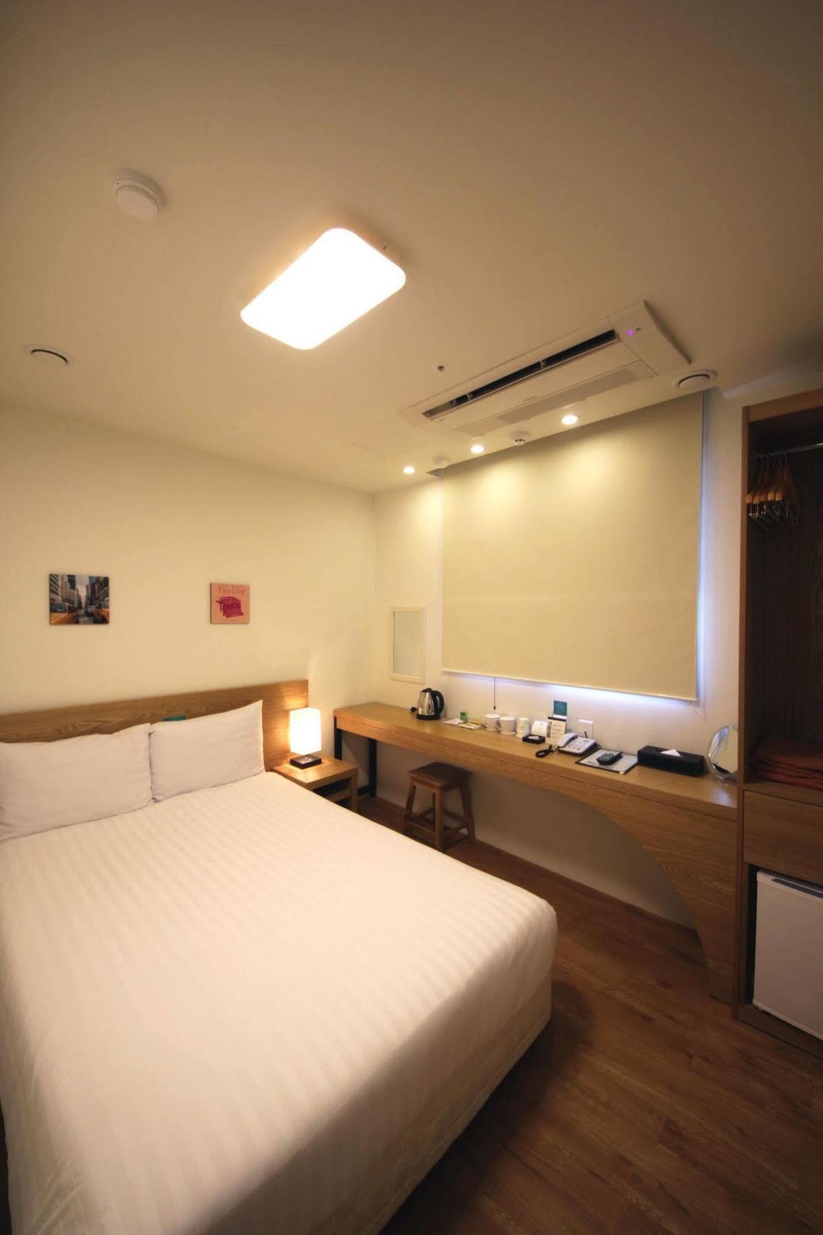 Localstitch Euljiro Hotel Seoul Exterior photo